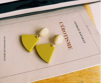 •  Boucles N°01  -  Ivoire anisé