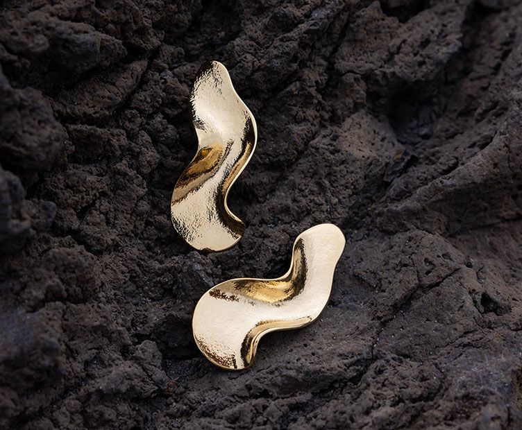 Briseis gold earrings