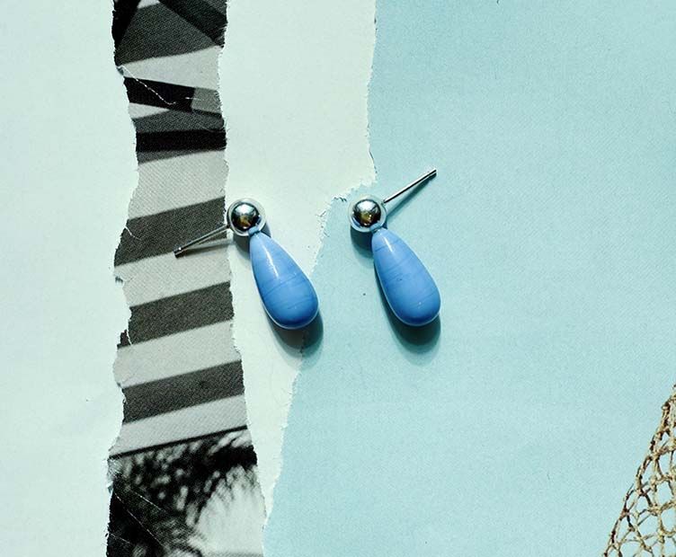 Noko Earrings - Opaque Blue