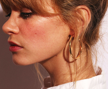 Lara XL Gold Hoops