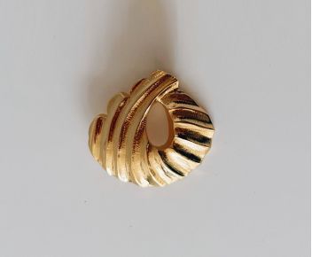 Broche Okila gold
