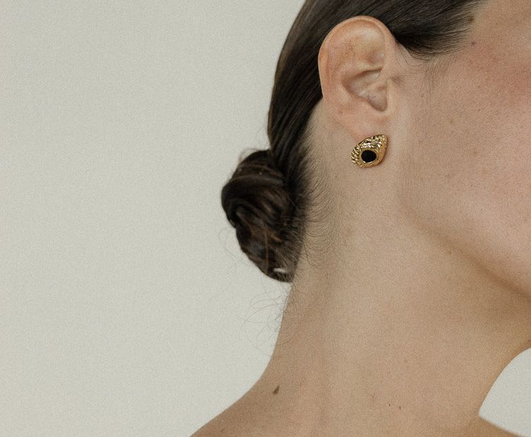 Earrings Drago black