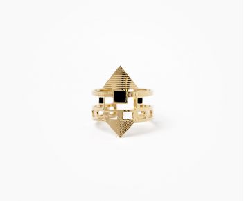 Momo Ring